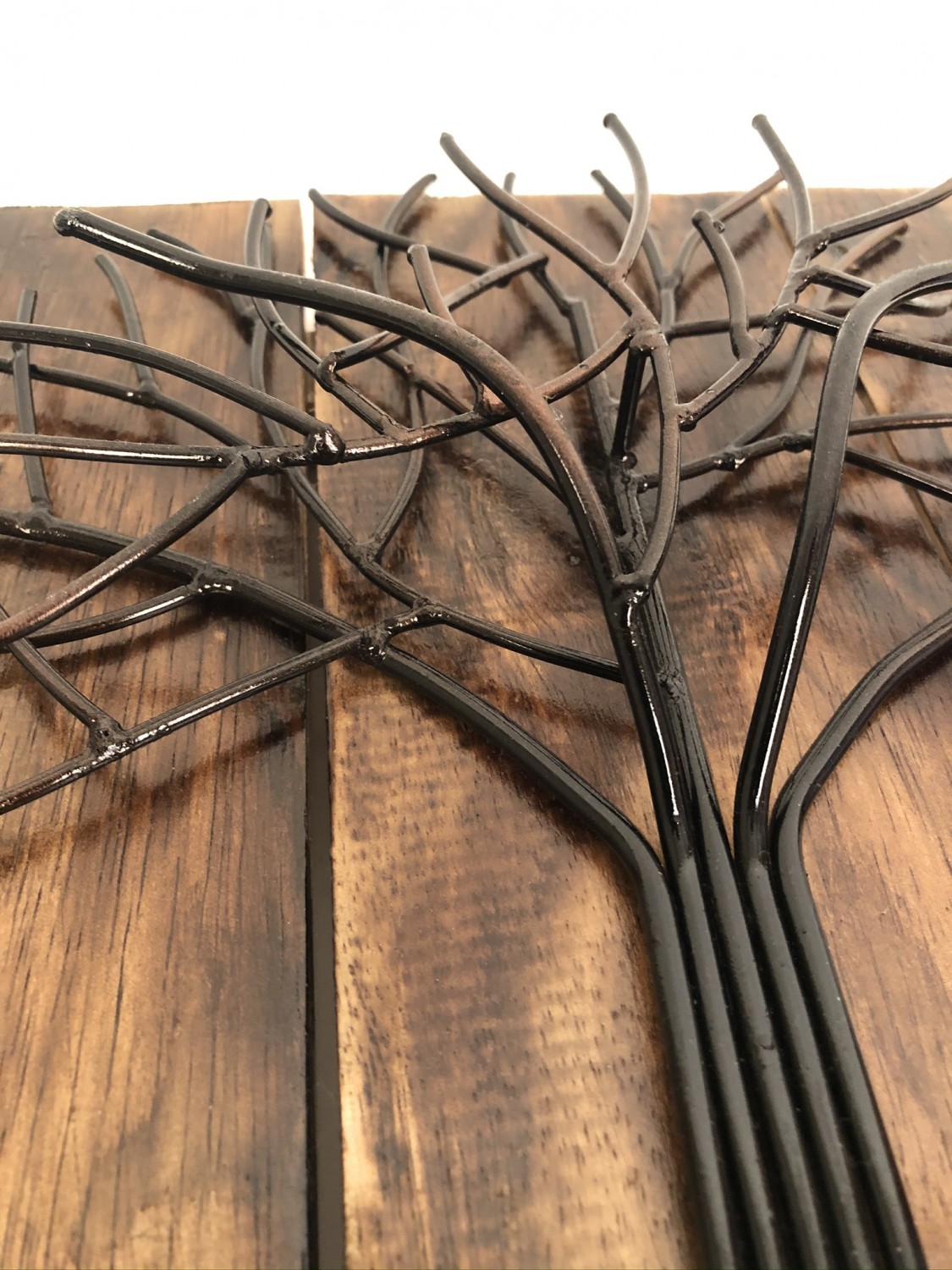 Houten wanddecoratie boom op hout (metaal/hout) 30x40cm – Zus & Oostburg | Unieke cadeau's vindt u hier!